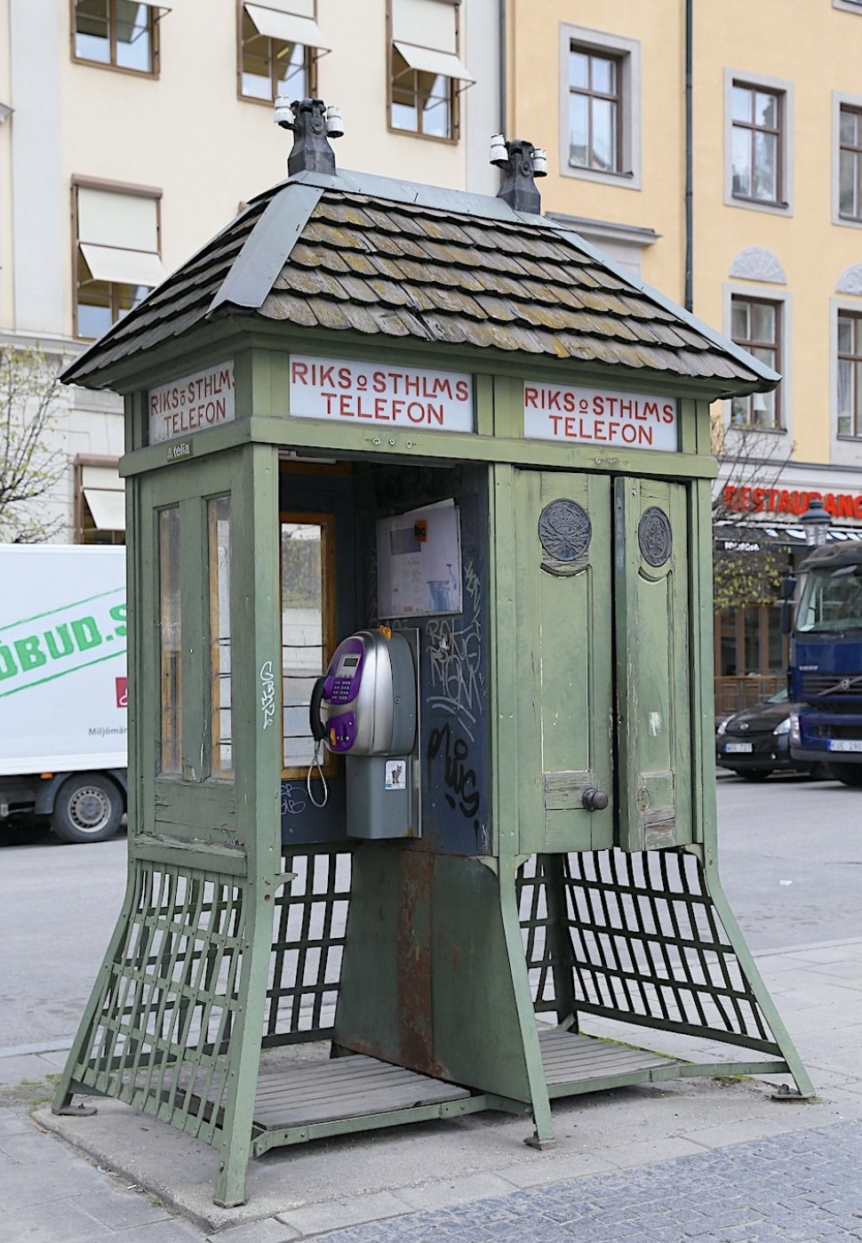 50 Cool Payphones to Appreciate a Dying Artform